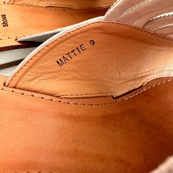 New G.C. Shoes Mattie Silver Embellished Leather Dressy Slide Sandals Women’s 9 - Picture 12 of 14